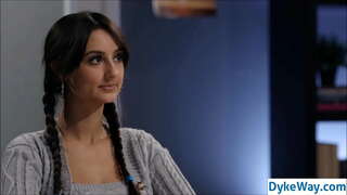 լեսբուհի, натуралка և ուսուցչուհի