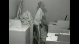 ���ें एक कपड़े धोने का कमरा