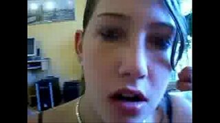 Zelo lepo dekle swollows