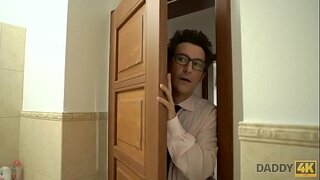 DADDY4K. ಪರೀಕ್ಷೆ ಆಧುನಿಕ ಸ್ವಭಾವ