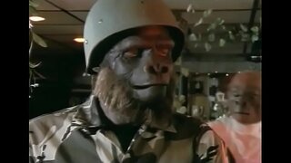 De Playmate of the Apes