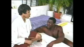 Me fat dude zi është i lumtur për të fuck this beautiful fuious lady